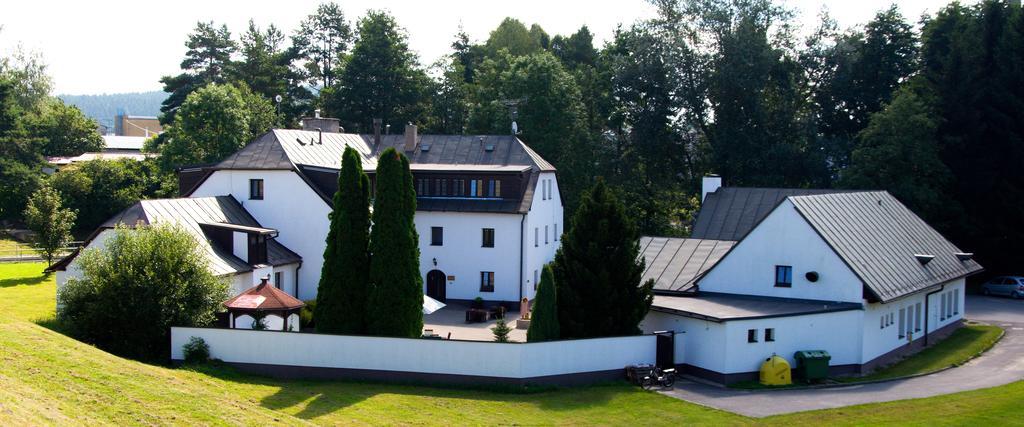 Hotel A Hostinec Talsky Mlyn Žďár nad Sázavou 外观 照片