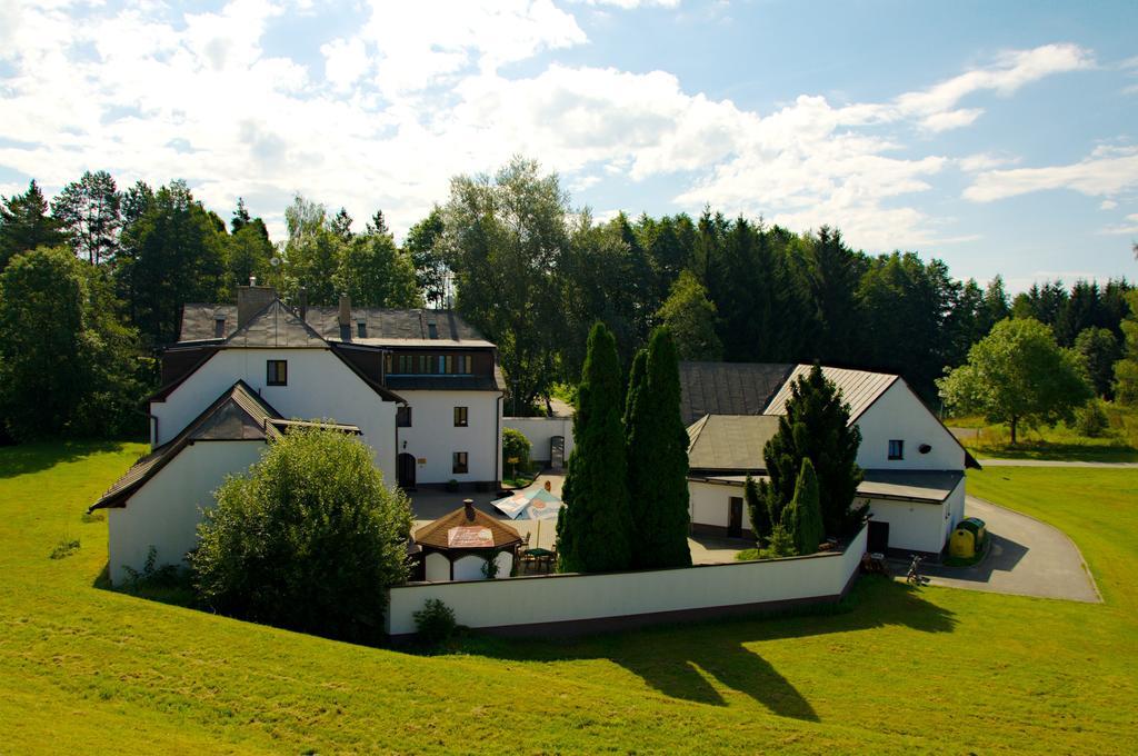 Hotel A Hostinec Talsky Mlyn Žďár nad Sázavou 外观 照片