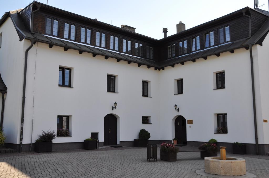 Hotel A Hostinec Talsky Mlyn Žďár nad Sázavou 外观 照片