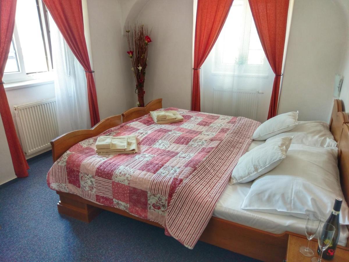 Hotel A Hostinec Talsky Mlyn Žďár nad Sázavou 外观 照片