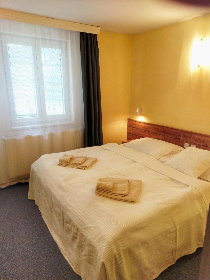 Hotel A Hostinec Talsky Mlyn Žďár nad Sázavou 外观 照片